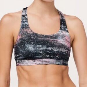 Lululemon energy bra long line size 4 style #W2BE1S